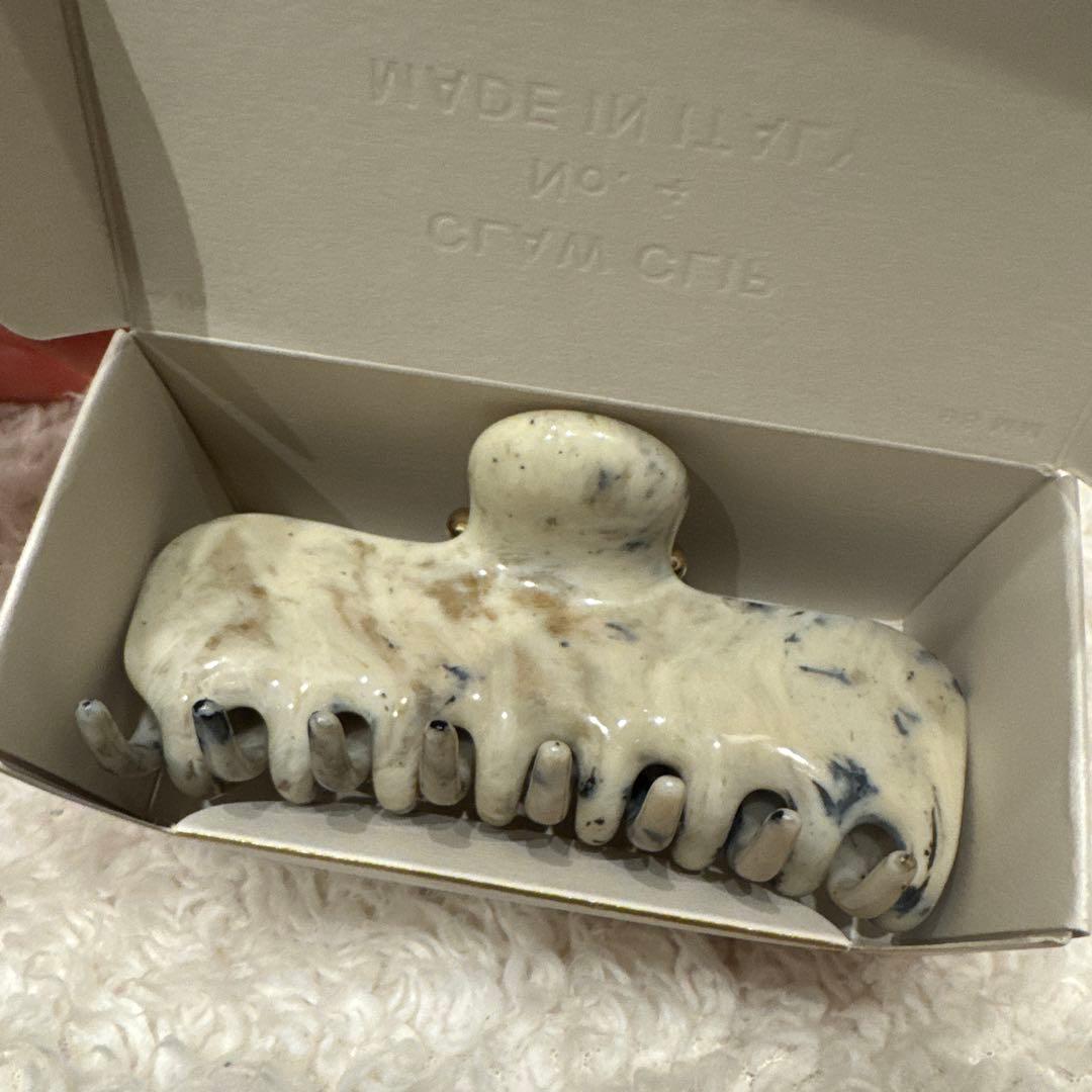 UNDO HAIRWARE ヘアクリップ　NO.4 グレーマーブル