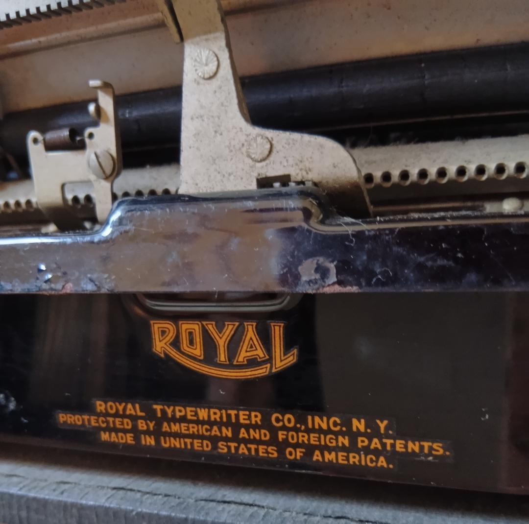 タイプライター　アンティーク　希少品