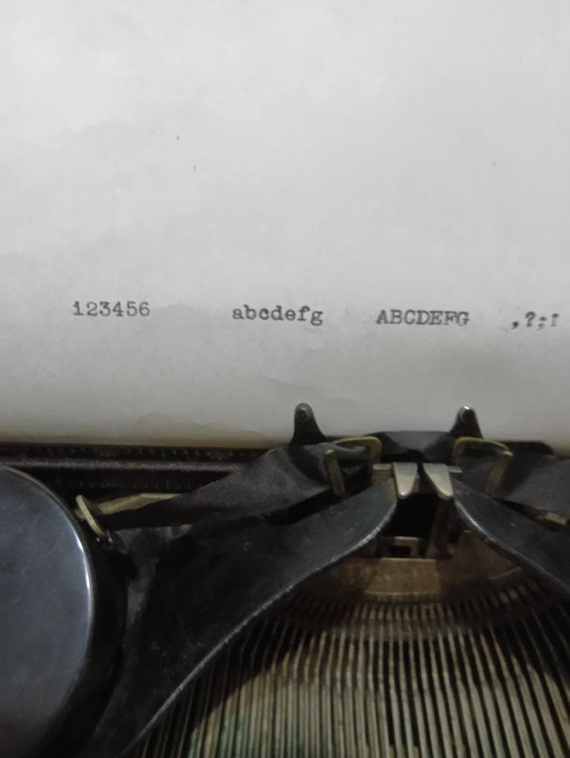 タイプライター　アンティーク　希少品