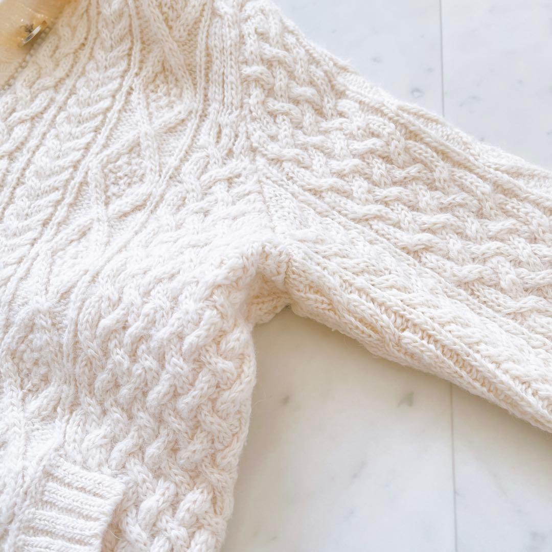 バーバリーブルーレーベル　アンゴラ混ケーブルニットカーディガン　フード　金ボタン