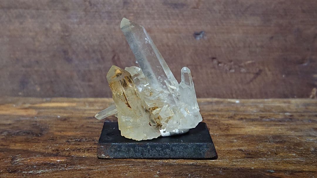 国産水晶のクラスター 希少品 美品