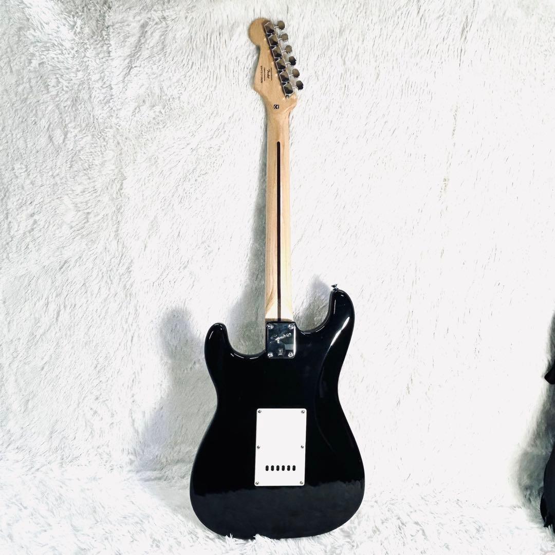 Squier by Fender ストラトキャスター ハムバッカー搭載モデル