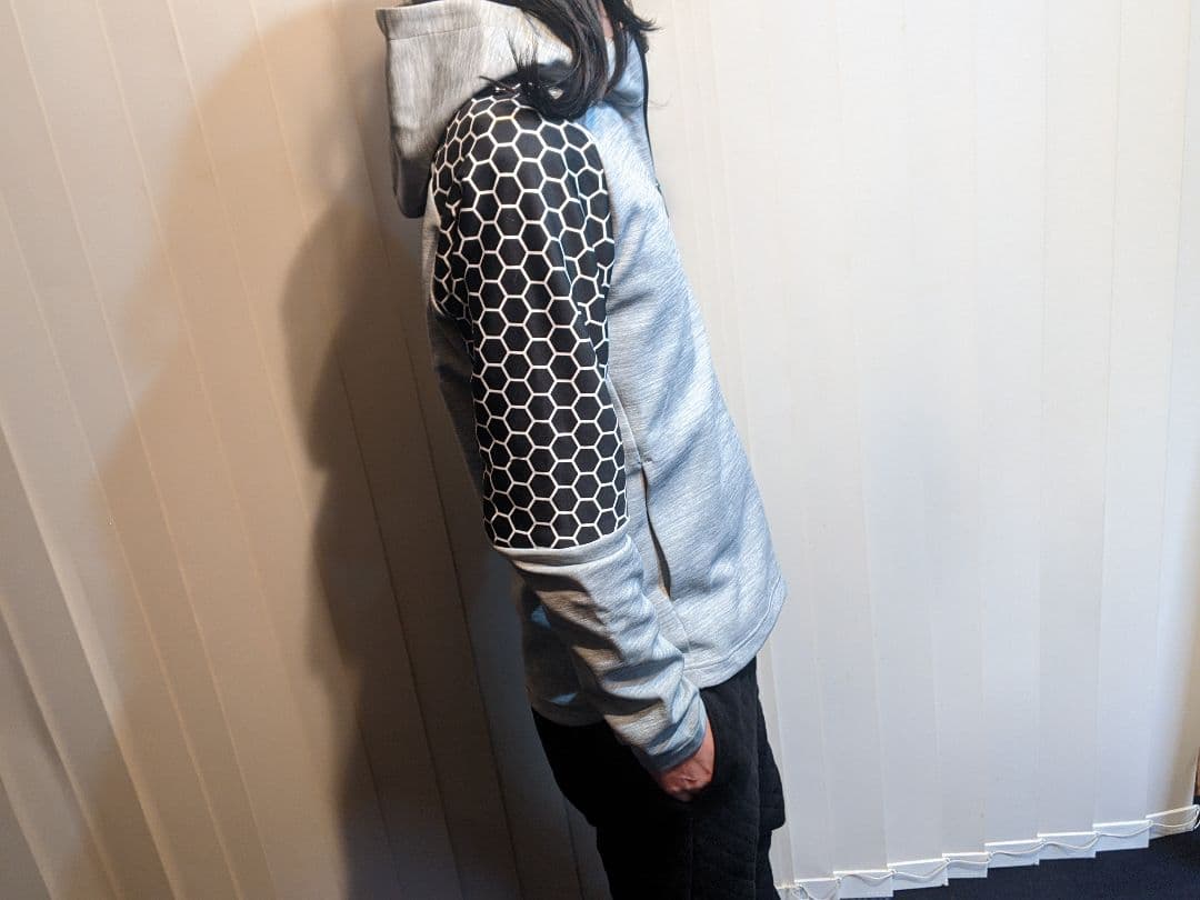 デサント　ゴルフ　ダンボール　ニット　ジャージー　ジャケット　パーカー　ウェア