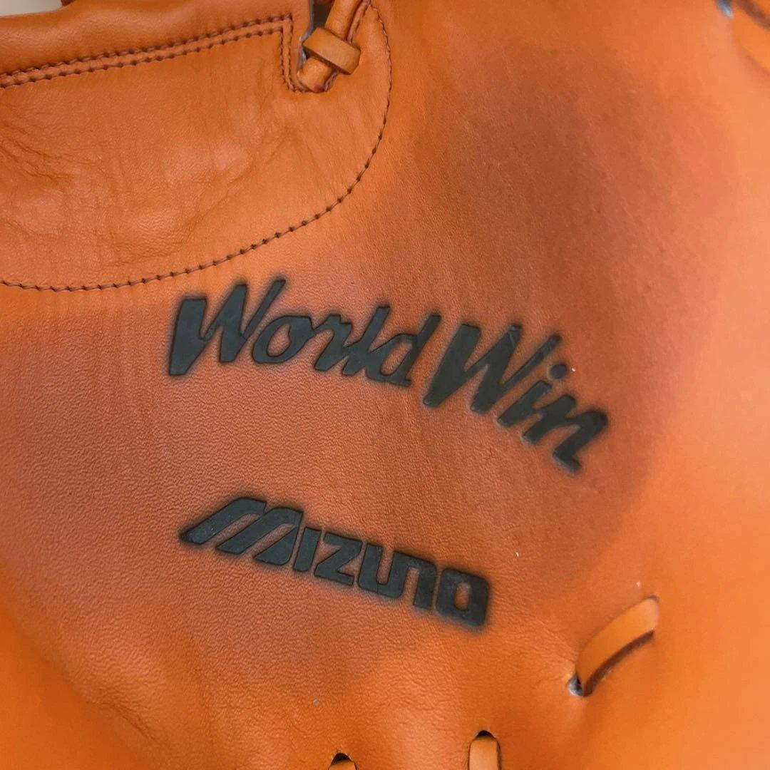 ミズノ　軟式用グラブ　捕手用　ワールドウィン