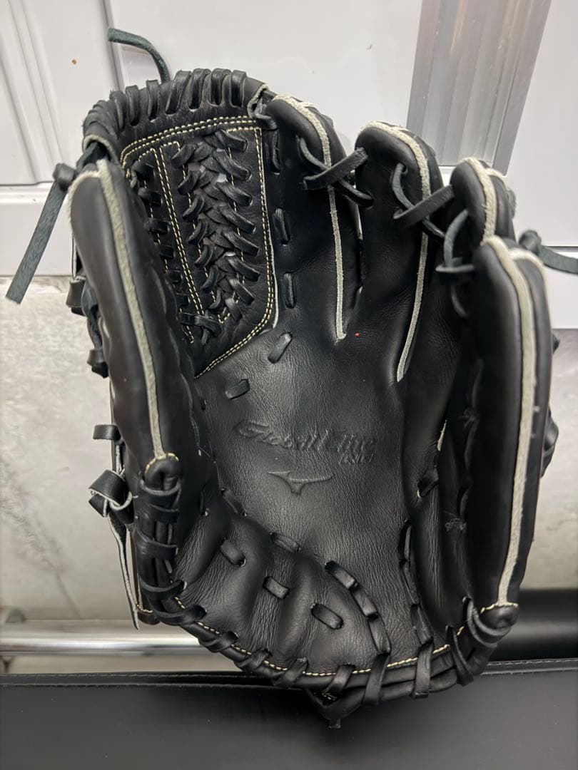 ミズノ　少年軟式　グローバルエリート　小学生から中学生におすすめ