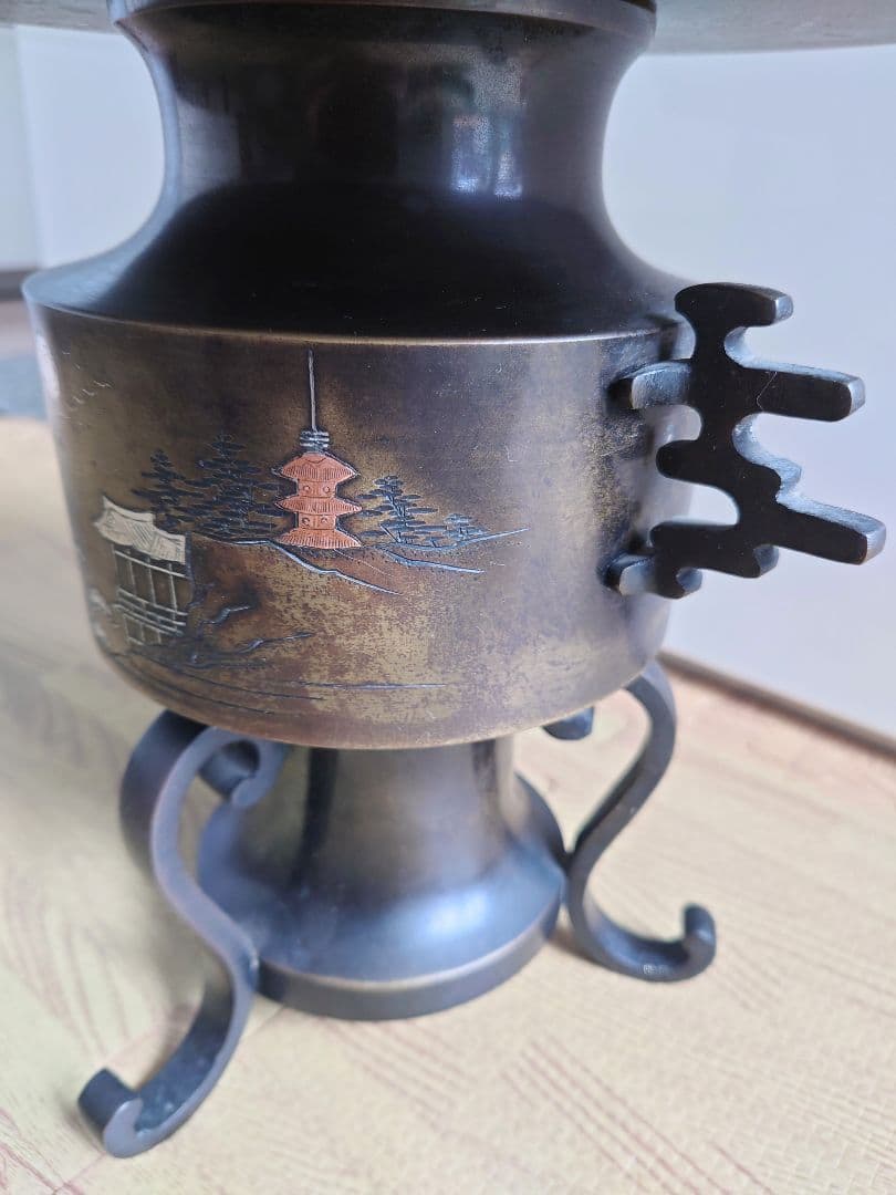 金属工芸　銅器　銀象嵌　薄端　華道