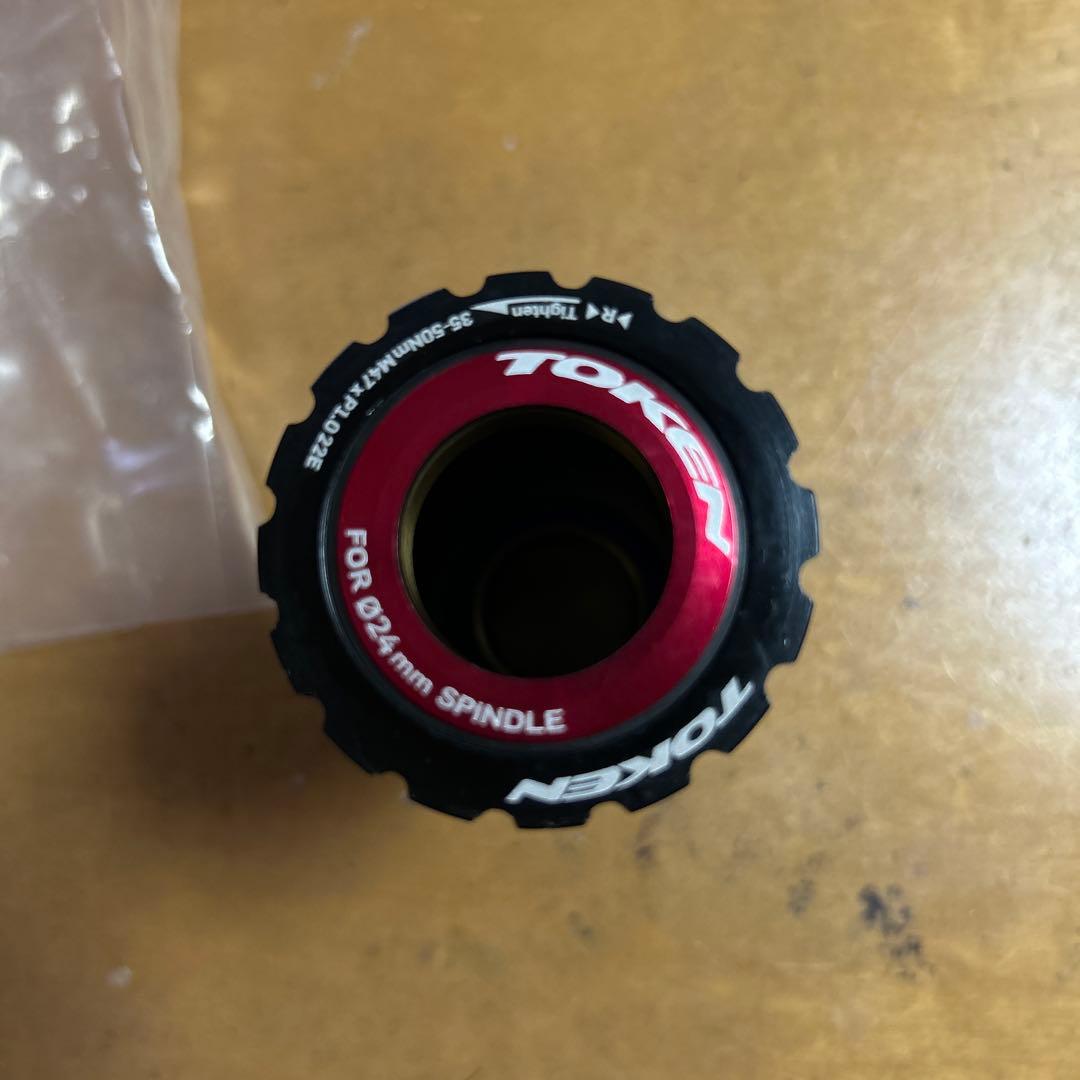 新品‼️TOKEN BB 47-V24-TBT セラミックベアリング