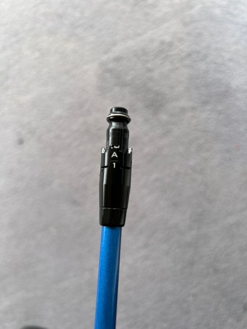 speeder NX ブルー　70s 5w タイトリストスリーブ