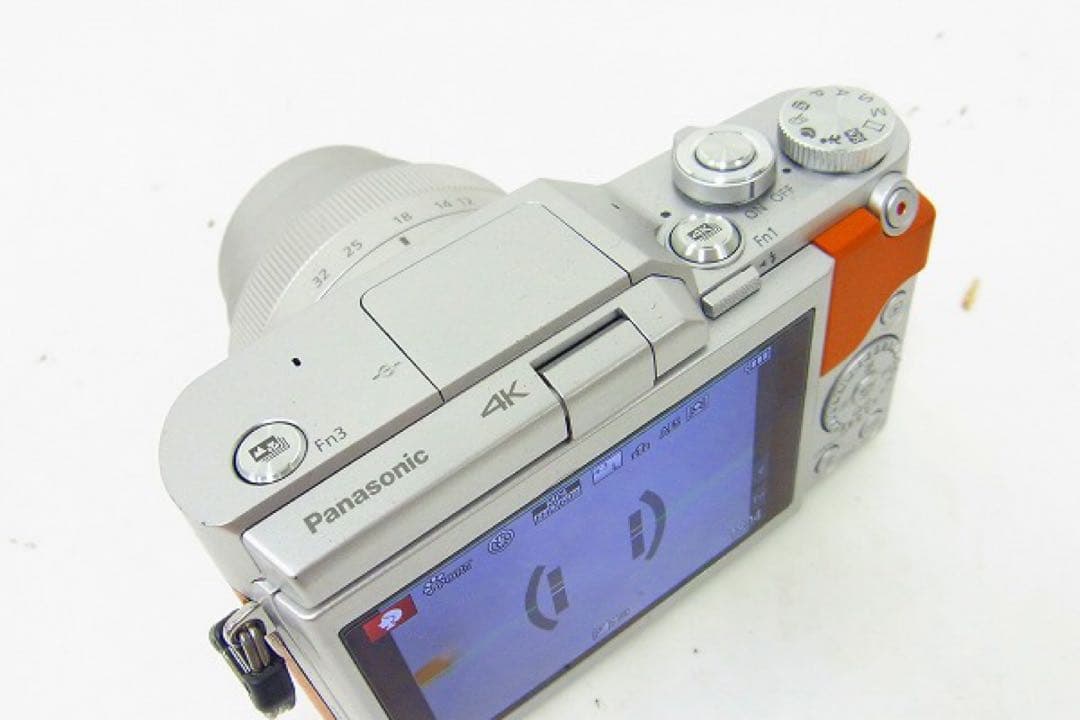 デジタルカメラ Panasonic Lumix DC-GF9 / 1:3.5-5.6 12-32