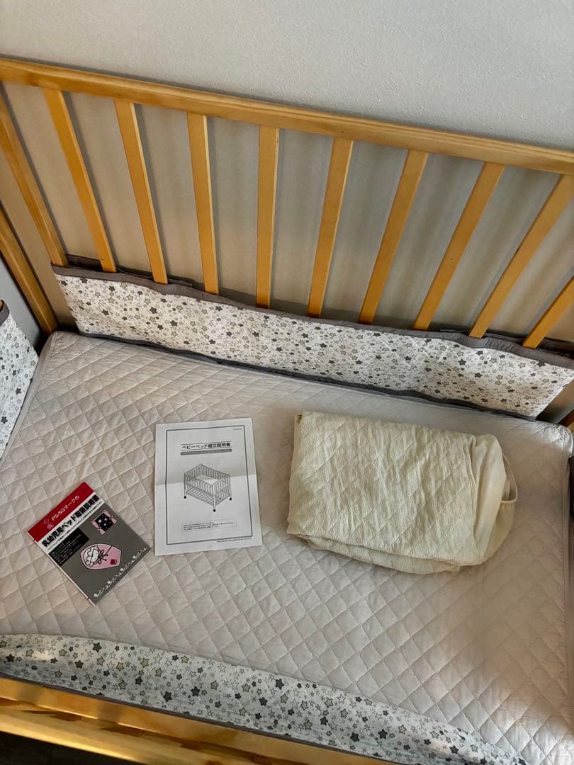 ベビーベッド　マットレス・防水シーツ・ベッドガードセット