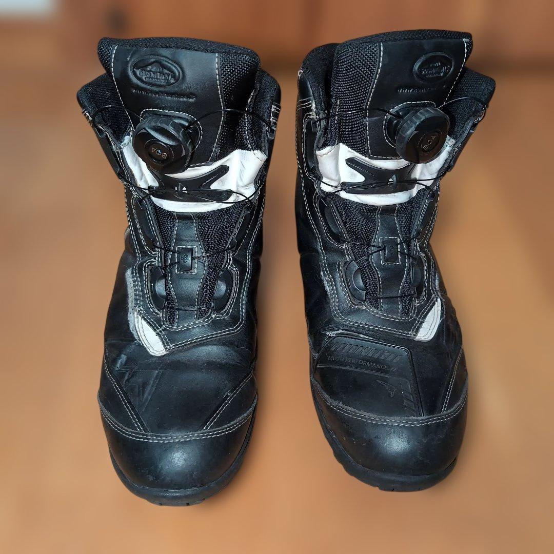 クシタニ　アドーネシューズ