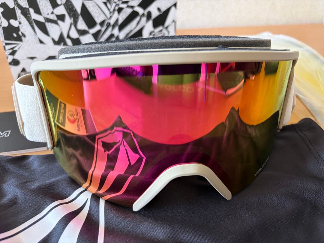 ＜新品/未使用品＞ VOLCOM Garden スノーゴーグル　アジアンフイット