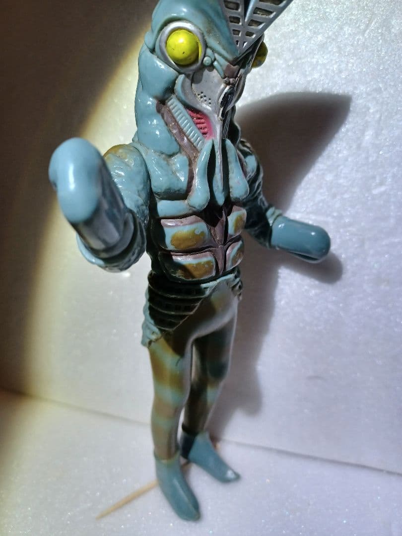 (昭和購入物)バルタン星人(身長約19.5cm)　ブルマァク　ソフビ