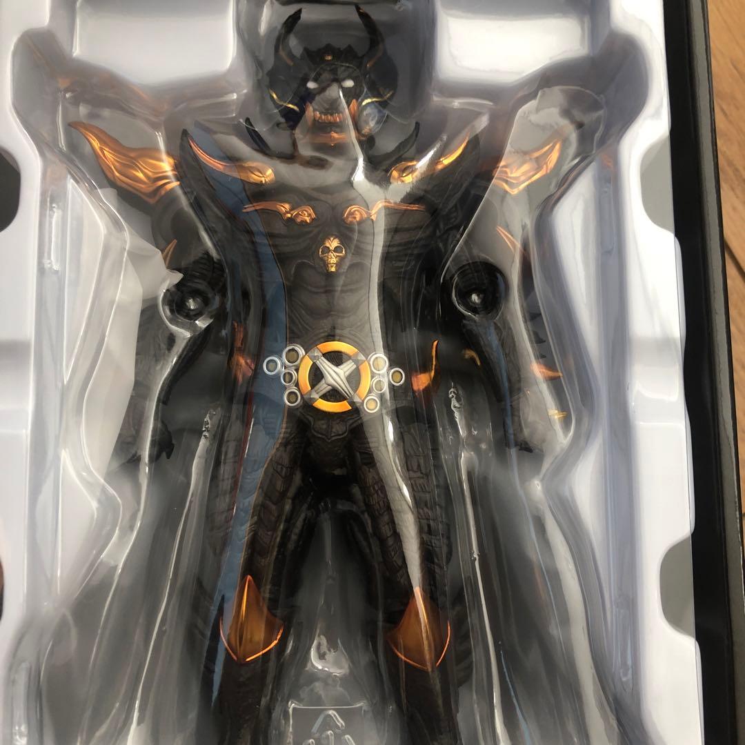 d*9様 真骨彫　暗黒騎士キバ　figuarts 牙狼　フィギュアーツ