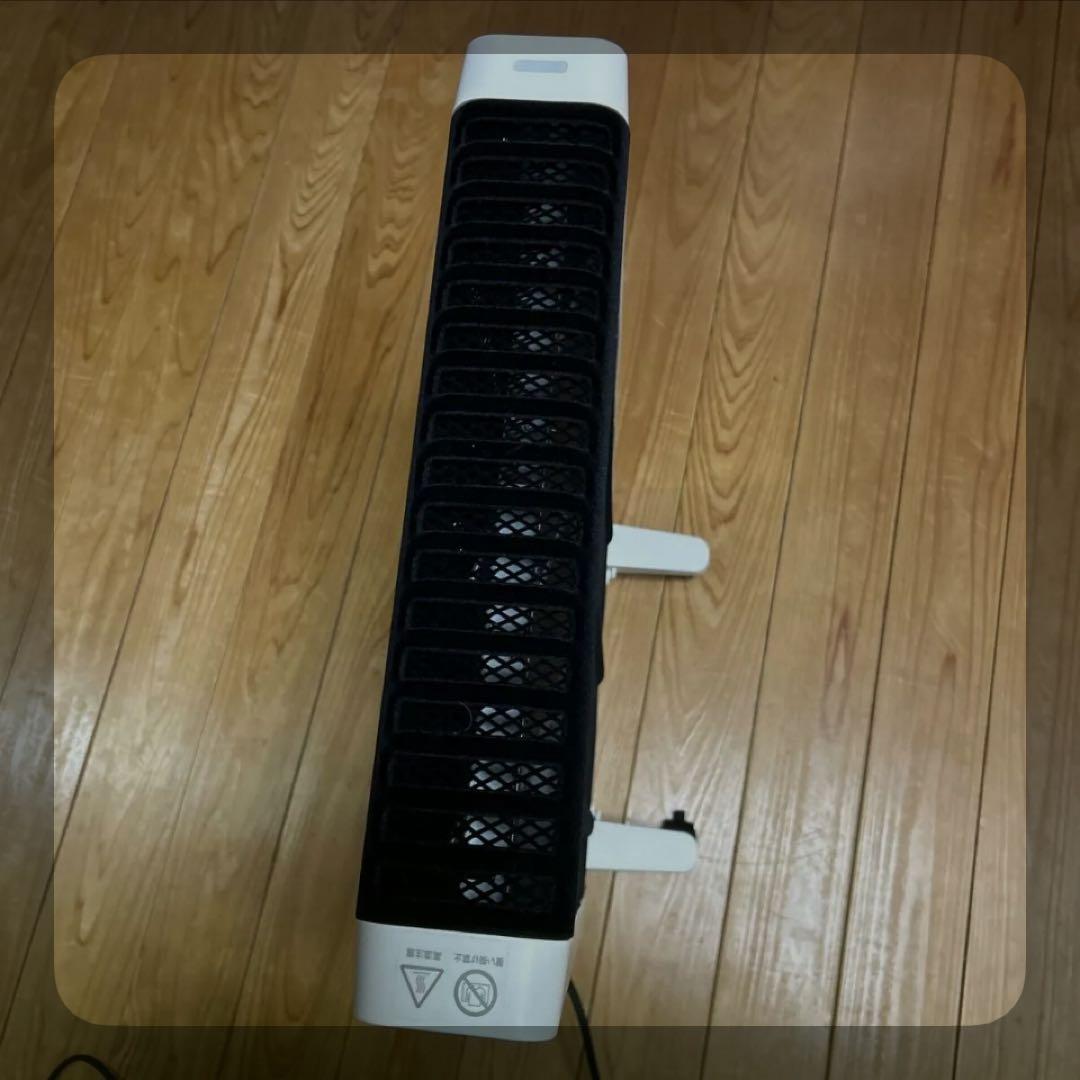 ２５年製　保証書付き siroca 遠赤軽量ヒーター　 かるポカ