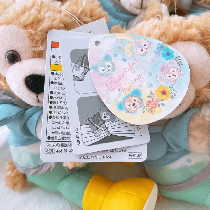 ディズニーシー　レイニー　ダッフィーぬいぐるみカーテンホルダー