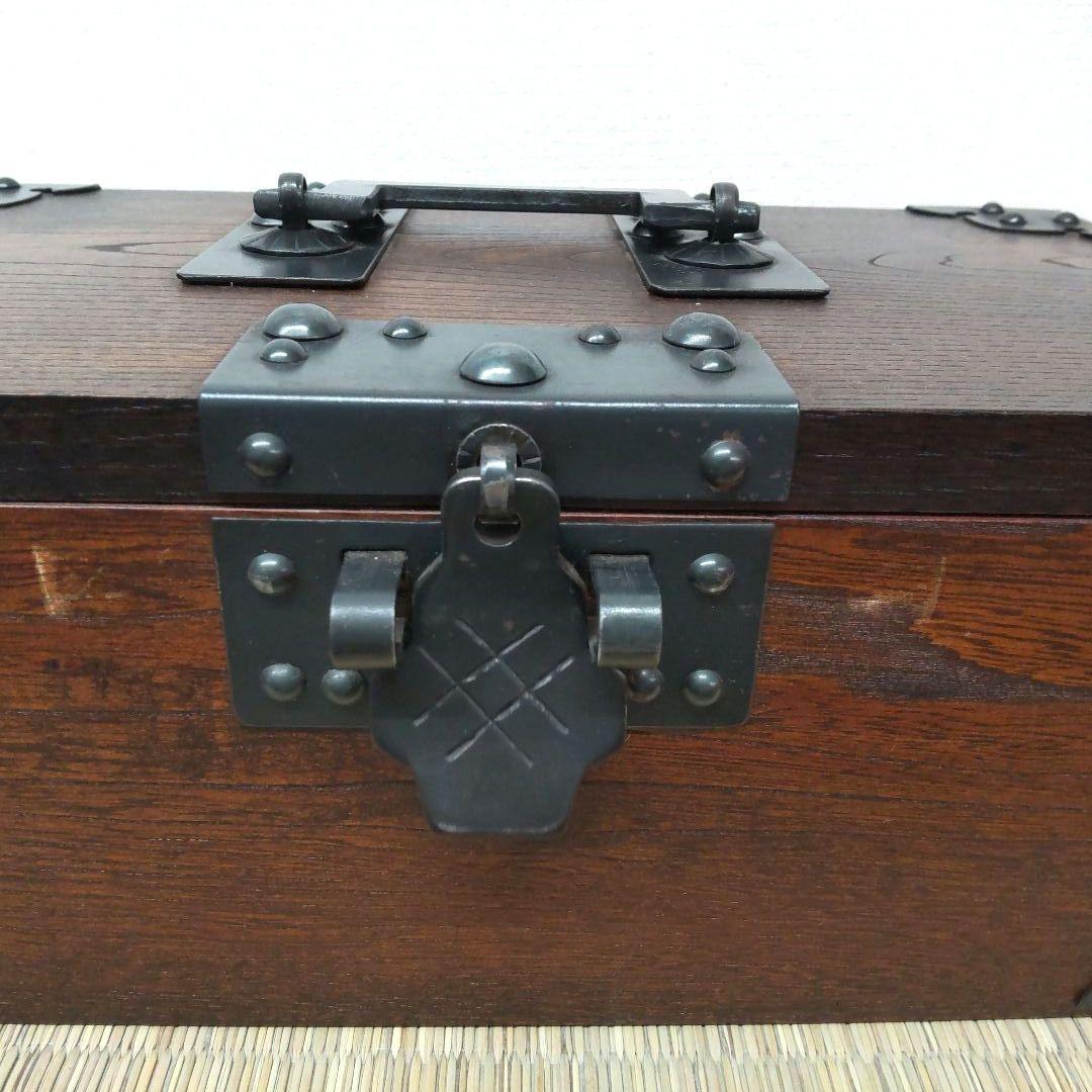 欅の千両箱 ☆銭箱☆ 金庫 　鍵付き 　鉄金具 小物入れ 　ビィンテージ