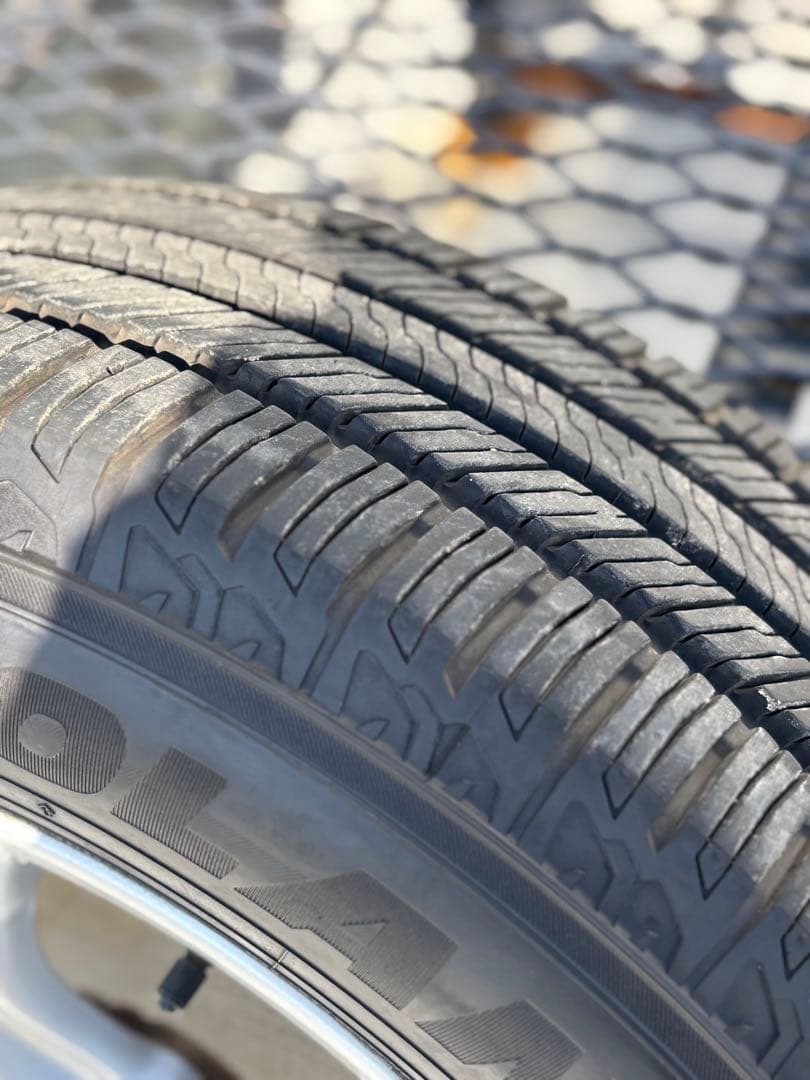 美品　トヨタRav4 純正ホイールタイヤ4本セット