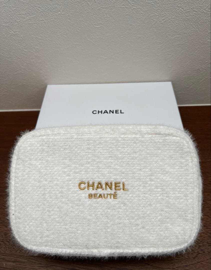 CHANEL リップグロスセット 化粧ポーチ付き