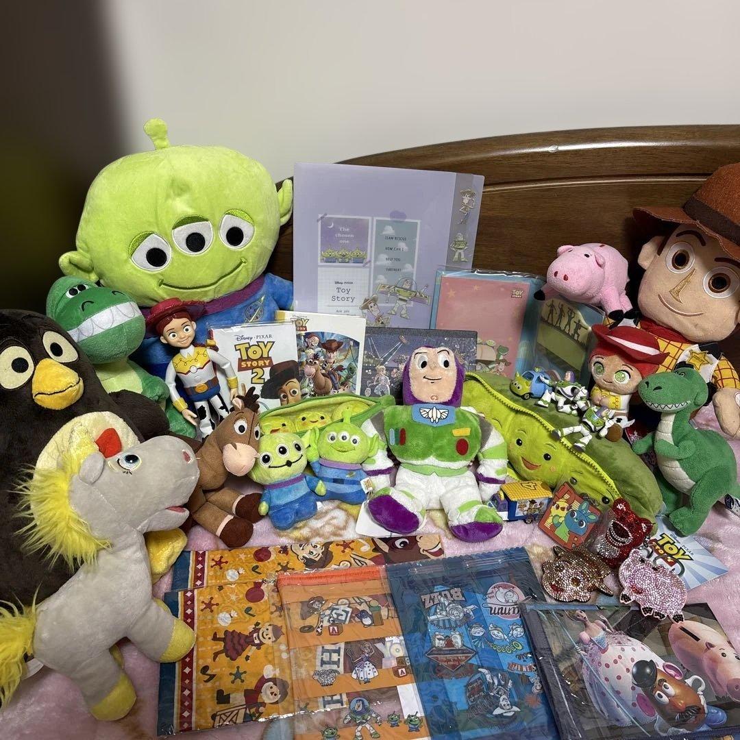 トイストーリー　ぬいぐるみ　グッズ　まとめ売り33点セット