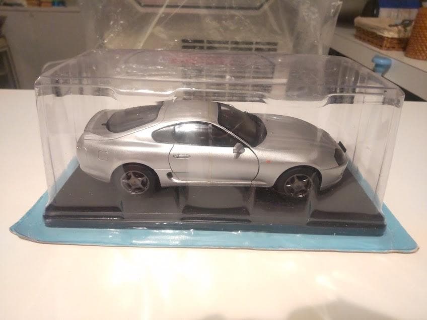 旧車 1/24 国産名車コレクション 1993年 トヨタ スープラ ミニカー