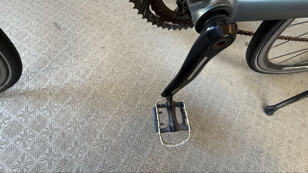 TREKクロスバイク 700C グレー トレック