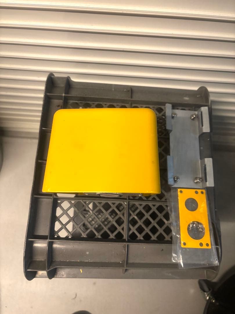 歩行者押しボタン　日本信号株式会社　本物