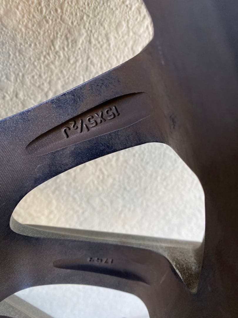 ダンロップ185/65R15冬タイヤホイールセット、タイヤ2024年製、