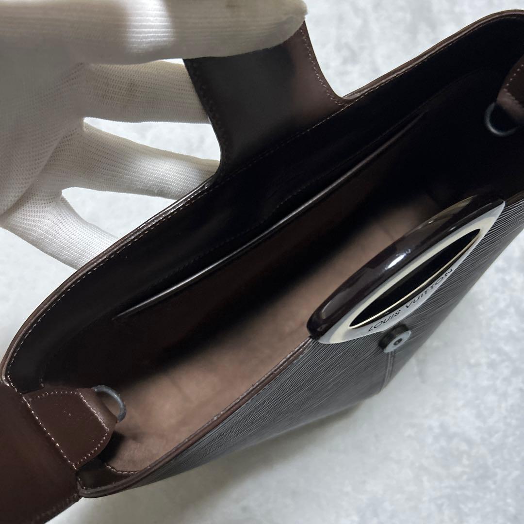 ルイヴィトン　エピ レヴリ モカ ブラウン ワンショルダーバッグ M5216D