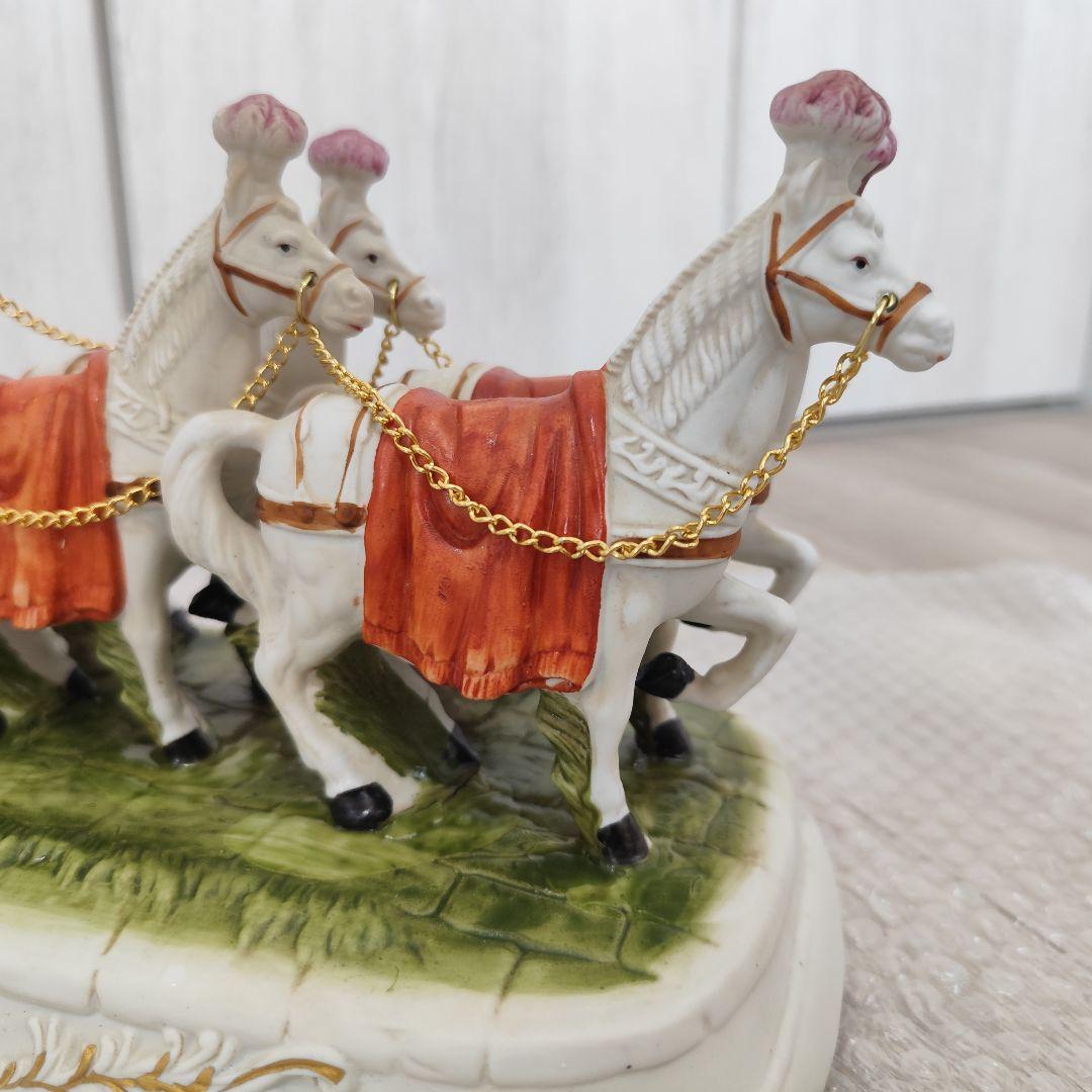 加藤工芸 瀬戸マイセン ４頭立て馬車 レース衣装貴婦人 紳士 馬車ハンドペイント
