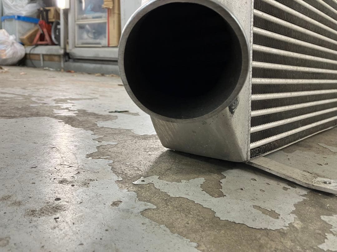 BNR34用インタークーラー 3層 グレッディ TRUST製