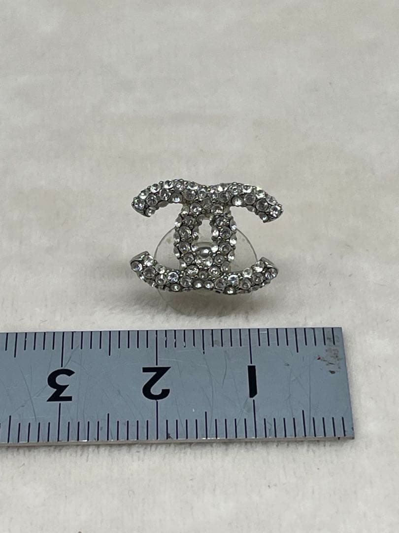 Chanel シャネル CC ロゴ スタッド ピアス クリスタル シルバー