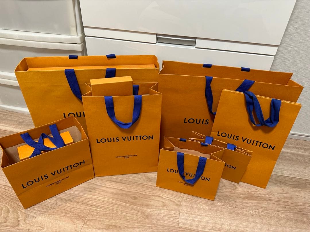 【ルイヴィトン】紙袋7袋+箱5個セット　※金額ご相談ください