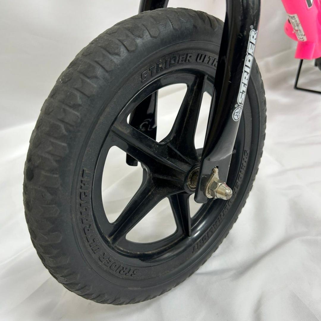 ストライダー 12インチ ピンク スタンド付き STRIDER キックバイク