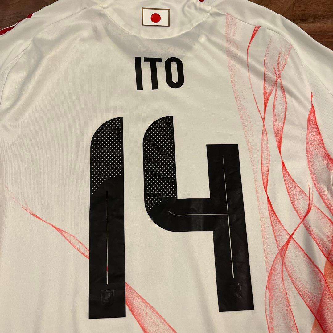 正規品）日本代表 ユニフォーム 伊東純也 オーセンティック 炎 アウェイ