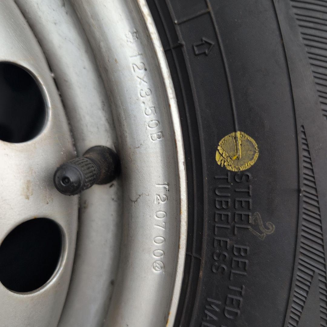 バリ山！ダンロップ スタッドレスタイヤ ミニキャブ 22年製 145/80r12