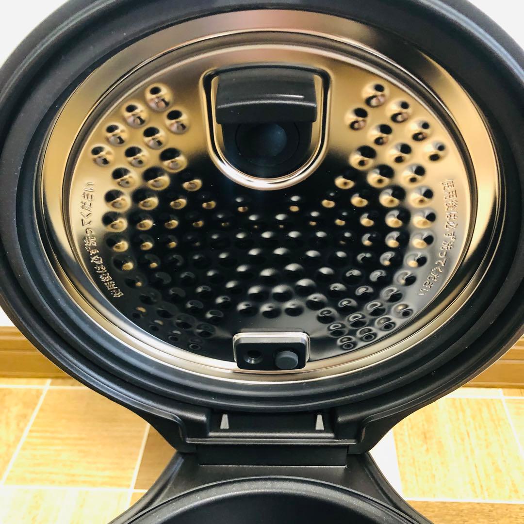 【新品・未使用】BALMUDA 炊飯器 3合炊き　K03A バルミューダ