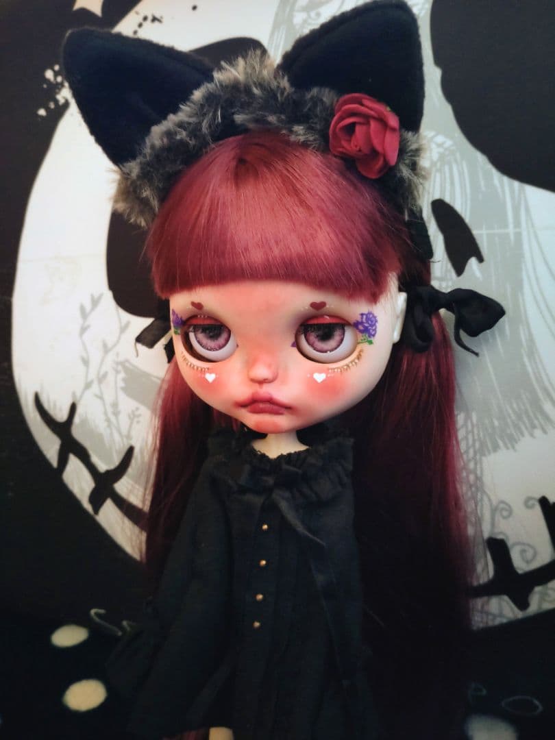 カスタムアイシードール新年特別可動ボディ＆キャットフェイスアウトフィット付き