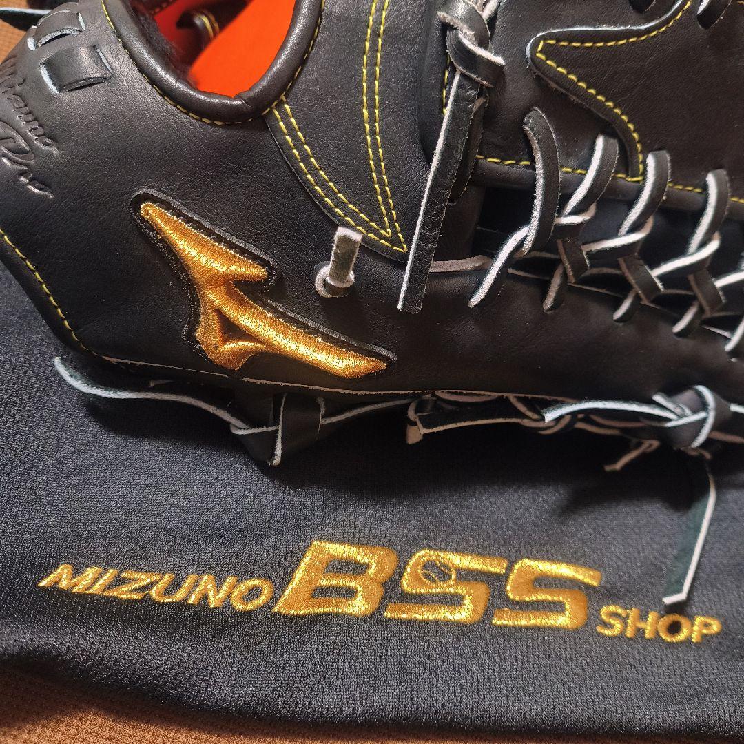 ミズノプロ　硬式用　外野手　新品未使用タグ付き　専用袋付き　定価66,000円