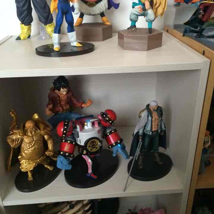 ワンピースフィギュアいろいろ