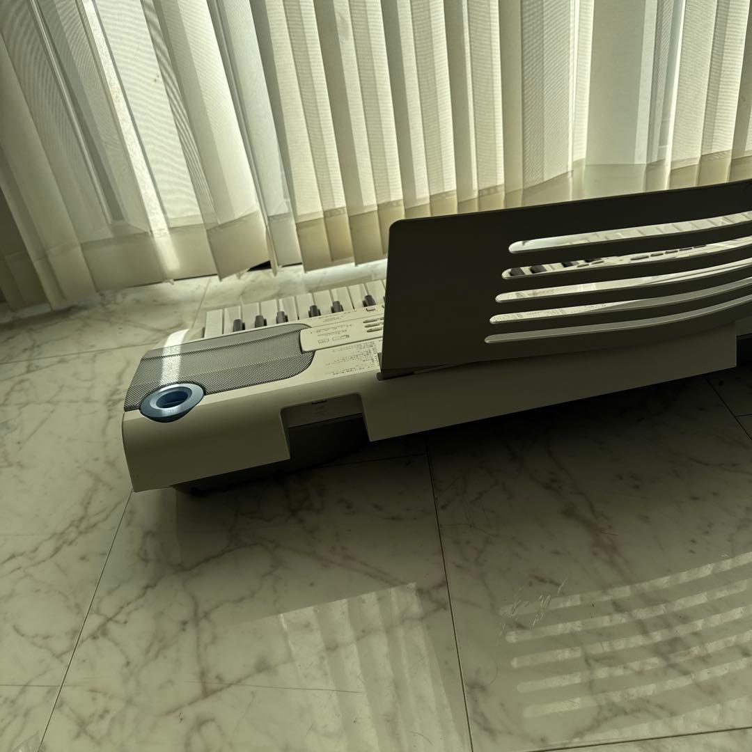 【美品】CASIO カシオ　電子ピアノ　電子キーボード　LK-203TV