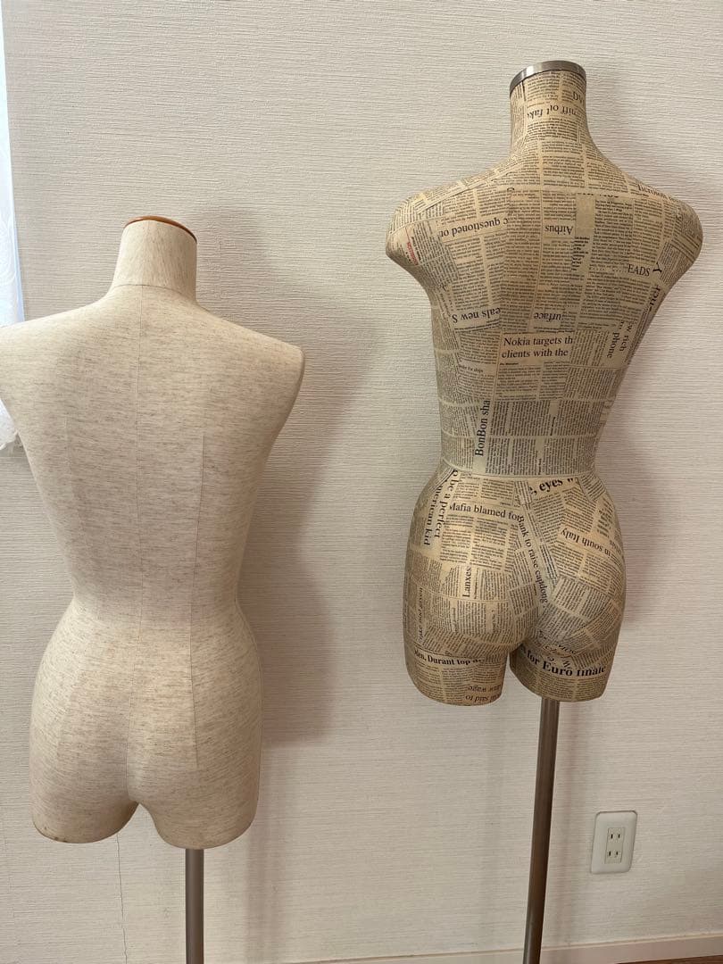 手渡し限定！　女性マネキン２体及ワイヤートルソー1体の3点セット