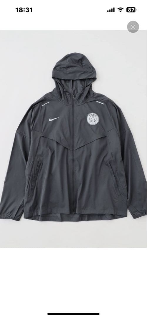 Nike グレー ウィンドブレーカー PARIS IENA