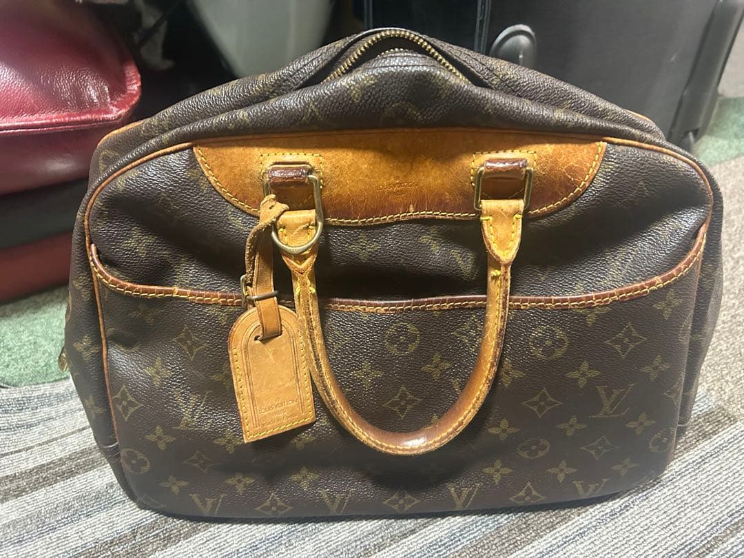 Louis Vuitton ルイヴィトン モノグラム ドーヴィル