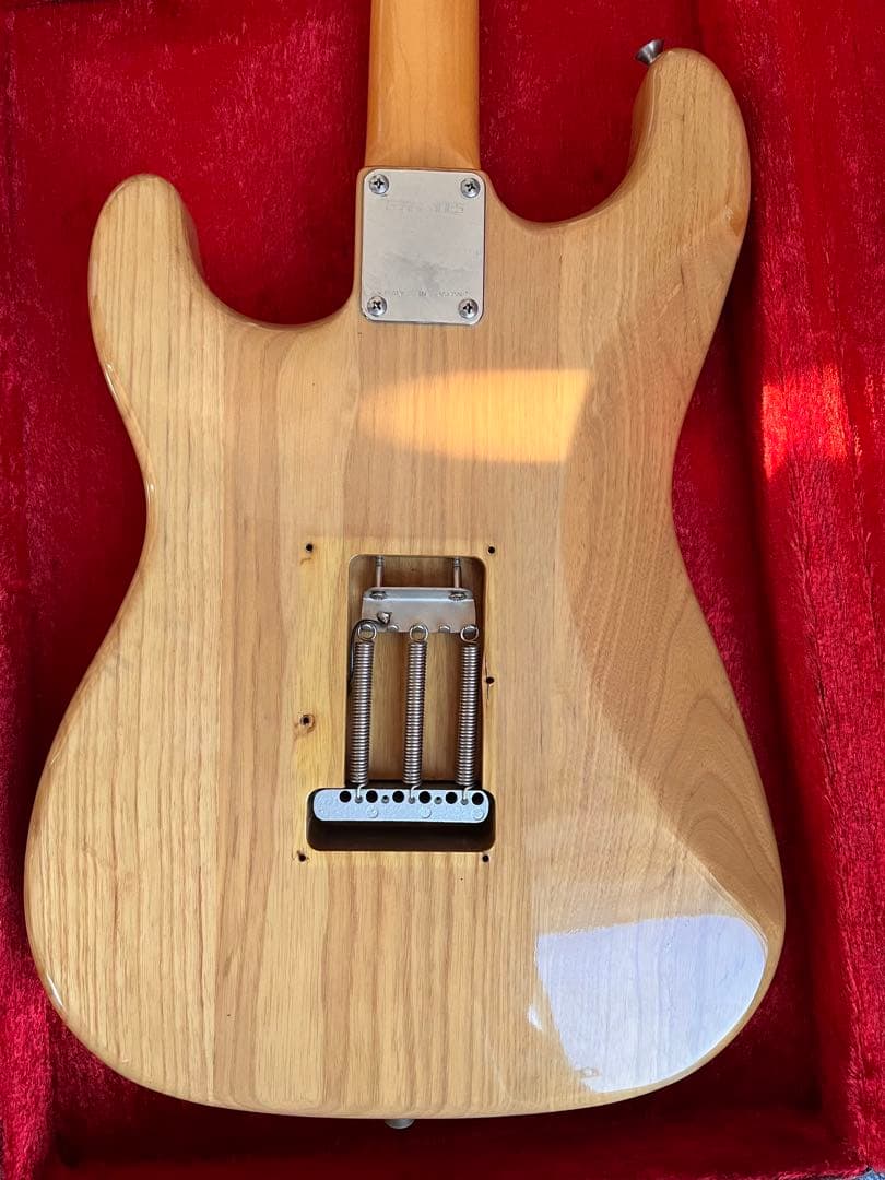 FERNANDES revival ストラト　RST やや難あり