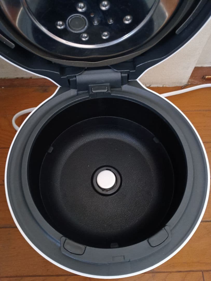 22年製❗パナソニック、圧力IH炊飯器(5.5合炊き）