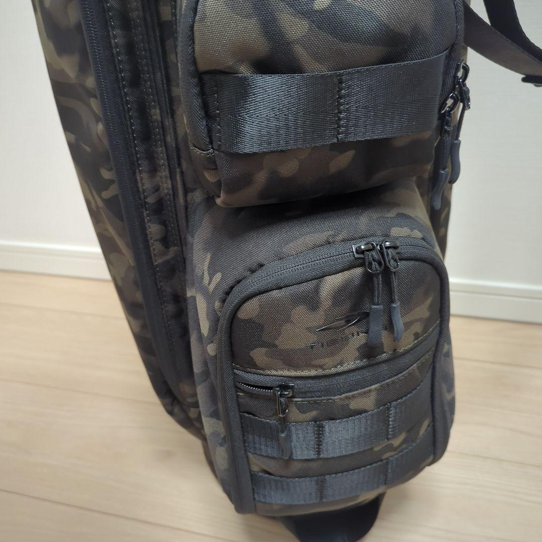 TIGORA 迷彩キャディバッグ ナイロン製 フード付き