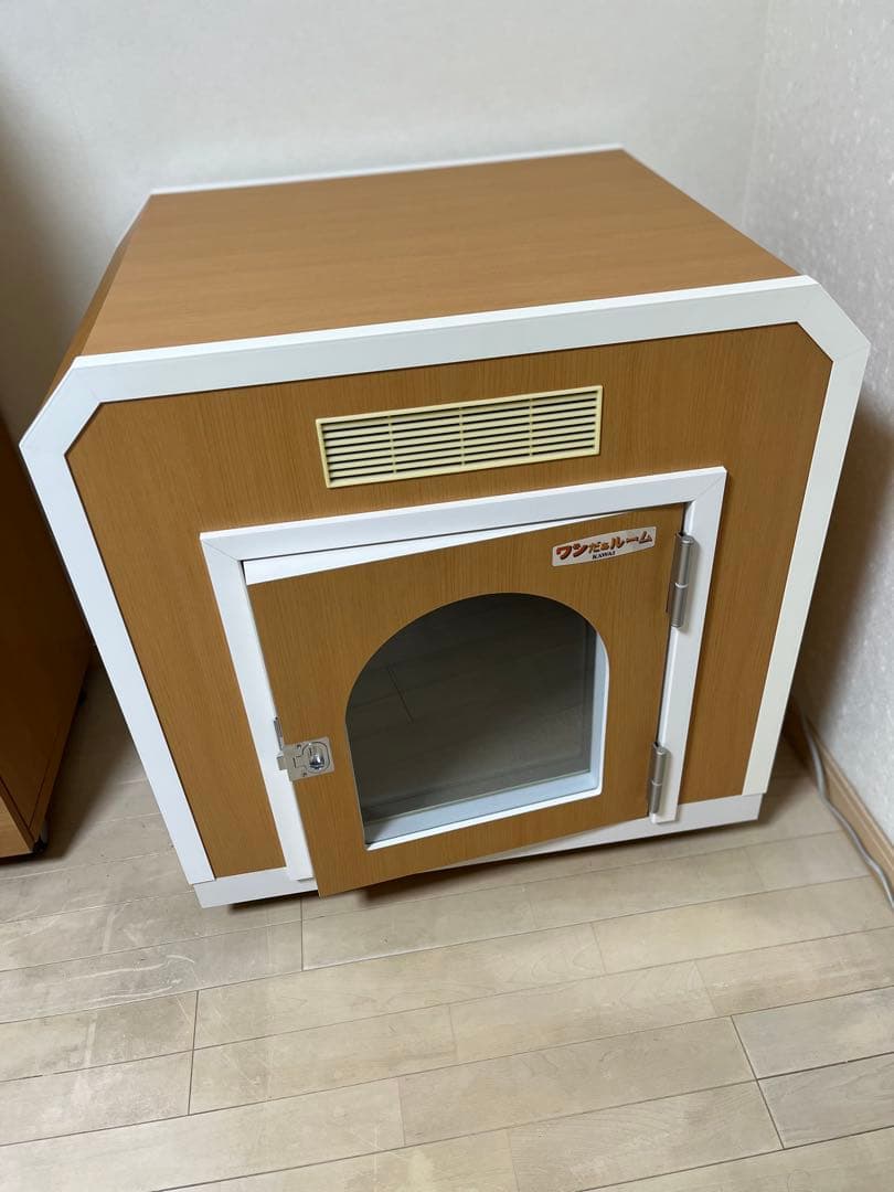 ワンだぁルーム KAWAI ペット用防音室 木目調 アーチ型扉