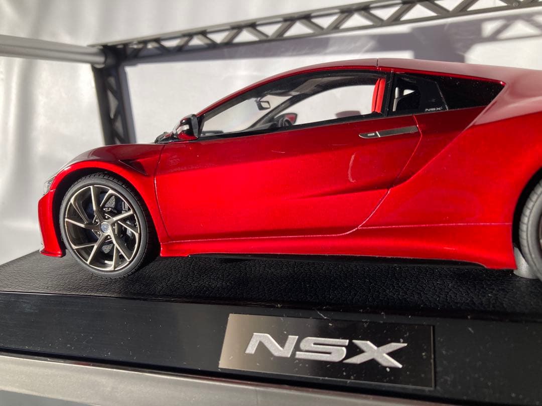 にゃんころり！ HONDA NSX 1/18 モデル
