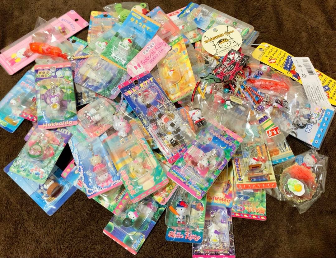 ご当地キティ　68個　根付　ファスナーマスコット　パンク/新宿ver.キティ等